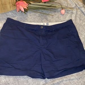 Old Navy Shorts navy colored size 18